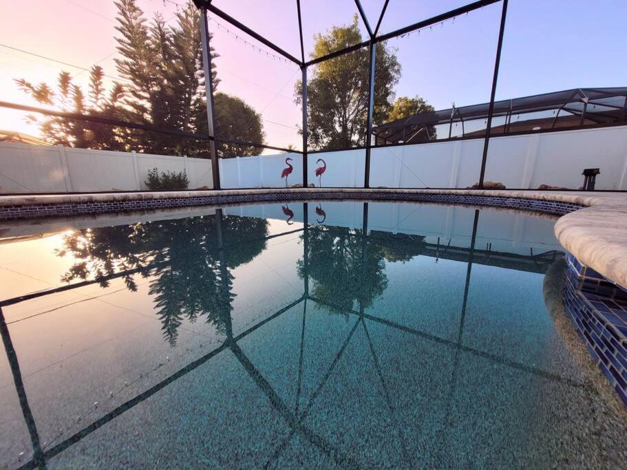 Blue Door Retreat - Luxury Pool Home - Sleeps 8 Кейп-Корал Экстерьер фото